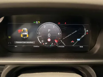 Car image 35