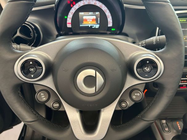 Smart ForTwo cabrio EQ 60 kW image number 20