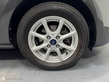 Car image 27