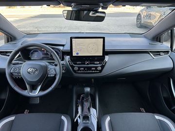 Car image 10