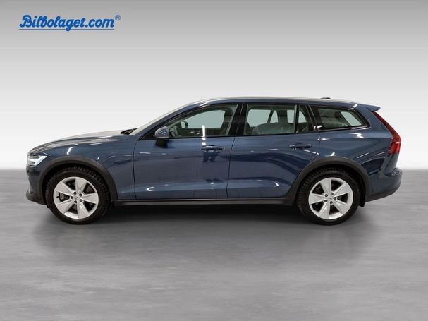 Volvo V60 Cross Country AWD B4 147 kW image number 4