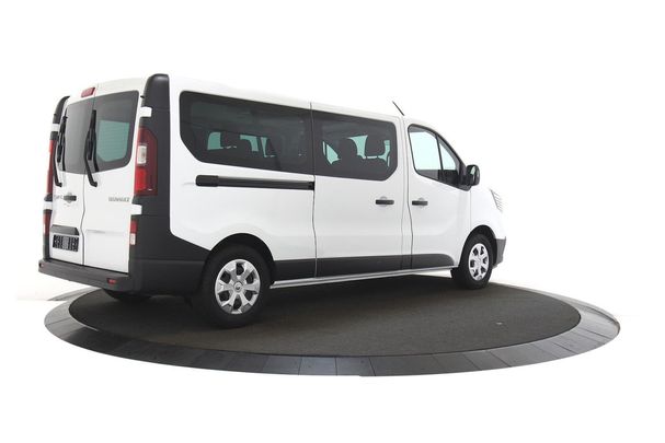 Renault Trafic dCi 110 Life 81 kW image number 3