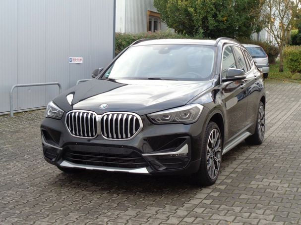 BMW X1 xDrive20d xLine 140 kW image number 1