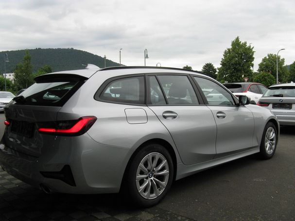 BMW 320d Touring 140 kW image number 2