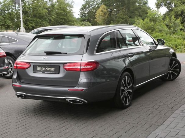 Mercedes-Benz E 300 de T 225 kW image number 3