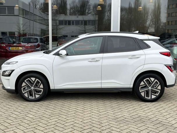 Hyundai Kona 64 kWh 150 kW image number 3