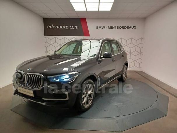 BMW X5 xDrive30d xLine 195 kW image number 1