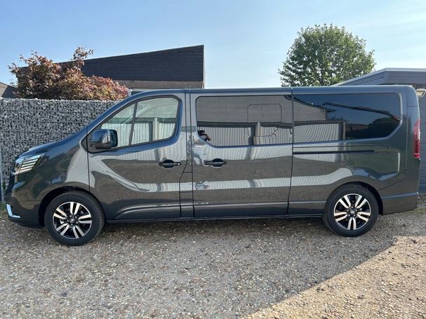 Renault Trafic Grand Blue dCi 150 Spaceclass 110 kW image number 4