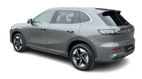 Car image 30