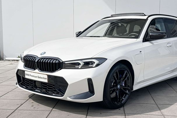 BMW 330 e Touring 215 kW image number 20