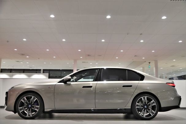 BMW i7 xDrive60 Pro 405 kW image number 2