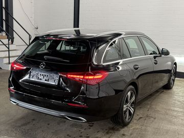 Car image 29
