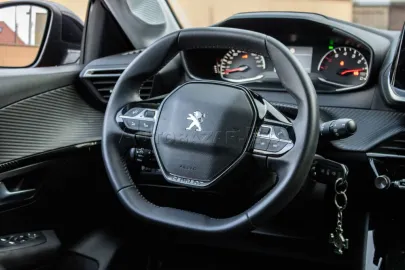 Car image 31
