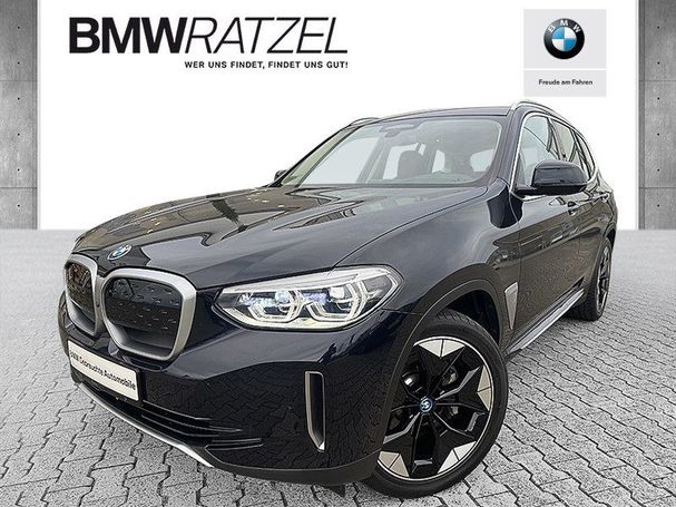 BMW iX3 210 kW image number 1