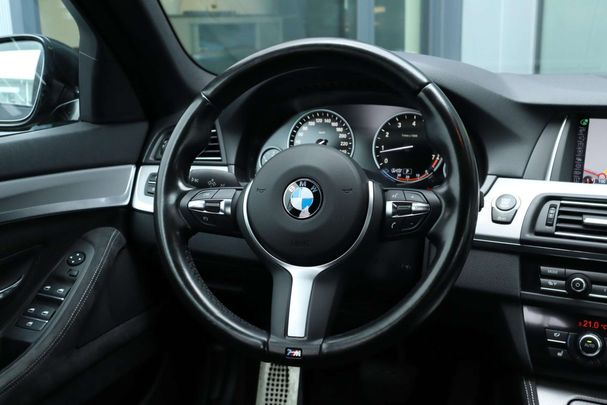 BMW 520i Touring 135 kW image number 15