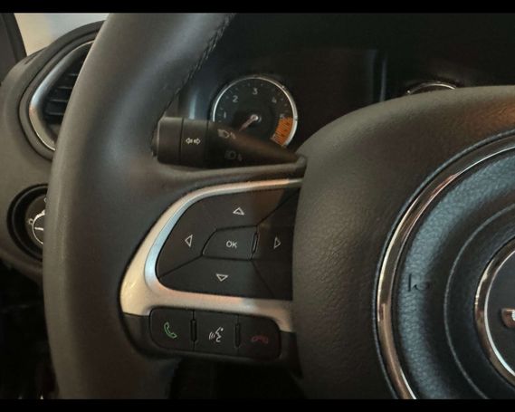 Jeep Renegade 96 kW image number 20