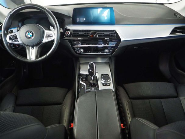 BMW 530i xDrive 185 kW image number 22