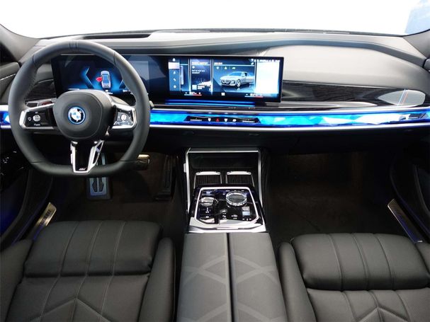 BMW i7 xDrive60 400 kW image number 19