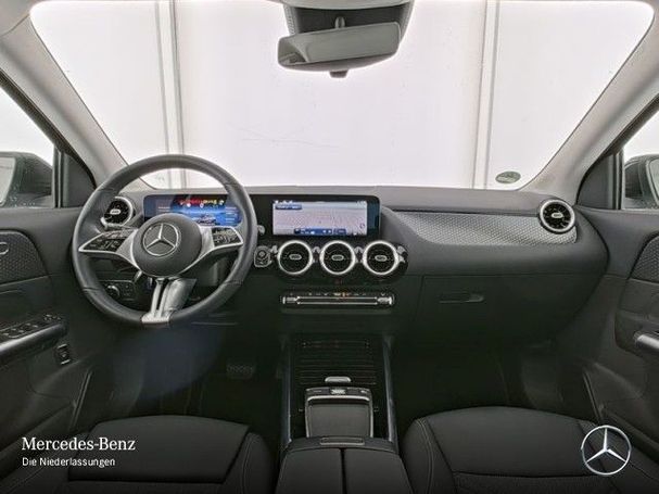 Mercedes-Benz GLA 200 120 kW image number 8