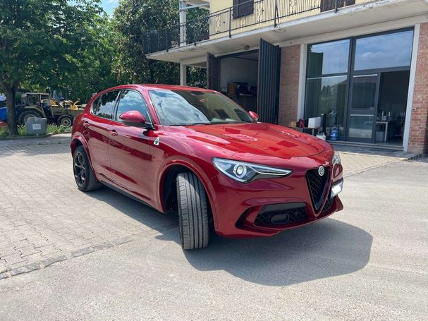 Alfa Romeo Stelvio V6 2.9 Quadrifoglio 375 kW image number 2