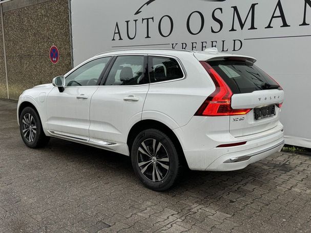 Volvo XC60 T6 Recharge AWD 251 kW image number 4