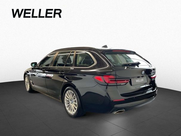 BMW 530 Touring 215 kW image number 6