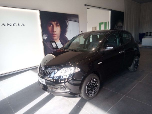 Lancia Ypsilon 51 kW image number 1