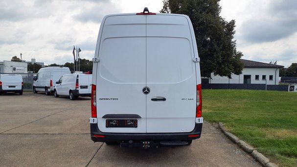 Mercedes-Benz Sprinter 317 CDI RWD 125 kW image number 4