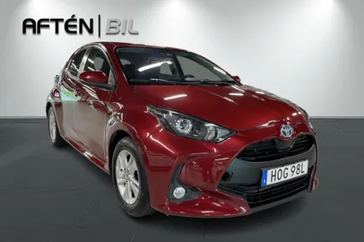 Car image 2