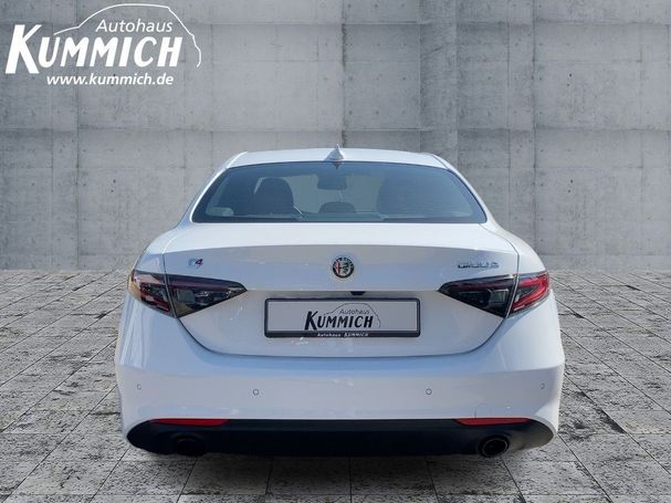 Alfa Romeo Giulia 2.2 Q4 154 kW image number 1