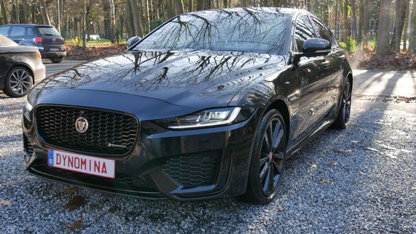 Jaguar XE D200 R-Dynamic Black AWD 150 kW image number 2