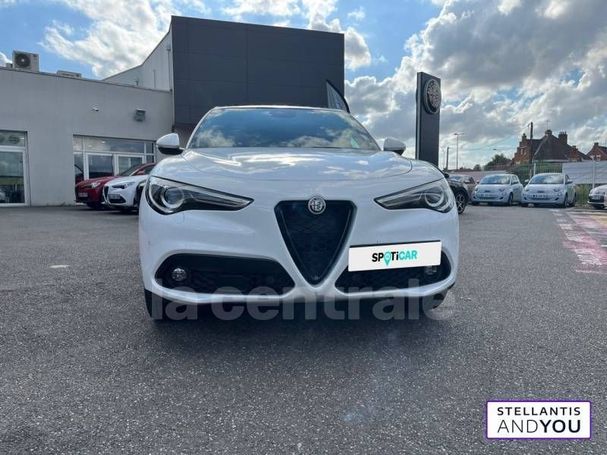 Alfa Romeo Stelvio 2.2 AT8 118 kW image number 3