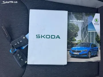 Car image 25