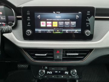 Car image 31