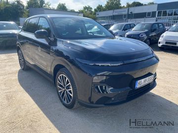 Car image 15