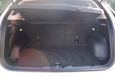 Car image 33
