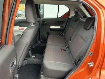 Car image 14