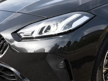 Car image 29