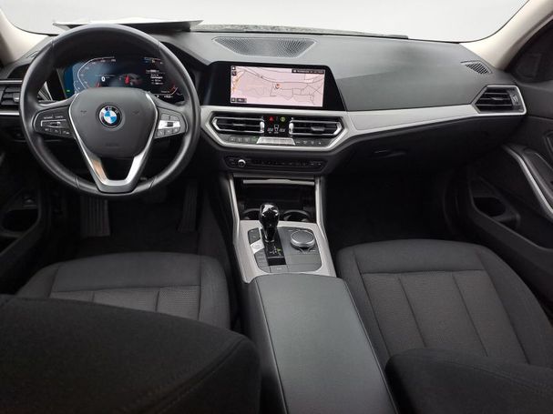 BMW 320d Touring Advantage 140 kW image number 11