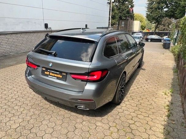 BMW 520d Touring xDrive 140 kW image number 3