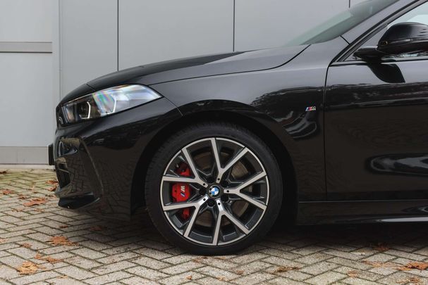 BMW 118i M Sport 100 kW image number 5