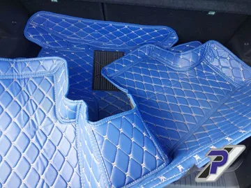 Car image 27