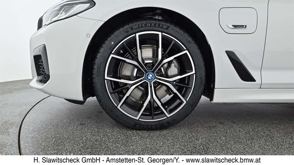 BMW 530 Touring xDrive 185 kW image number 25