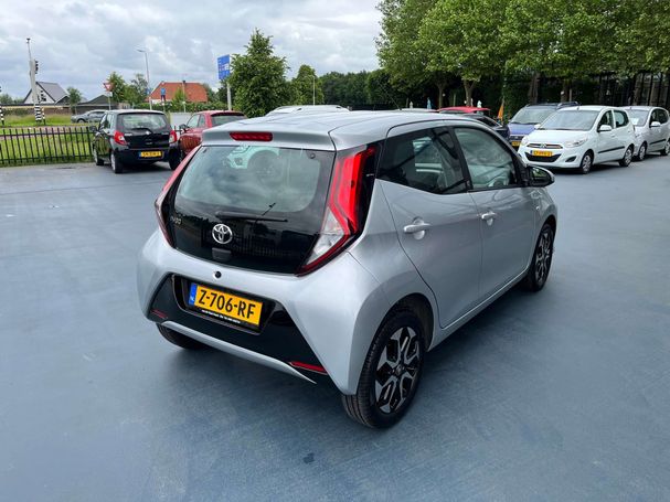 Toyota Aygo 53 kW image number 2