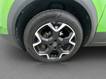 Car image 34