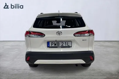 Car image 4