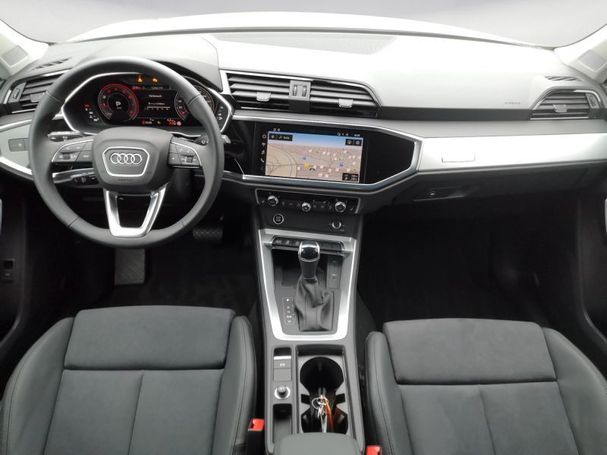 Audi Q3 35 TFSI S-line Sportback 110 kW image number 8