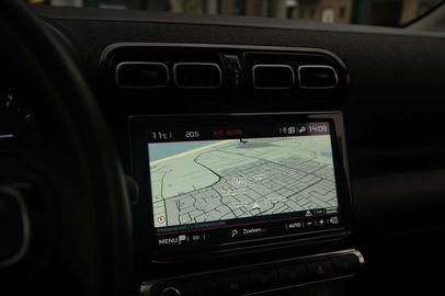 Car image 33