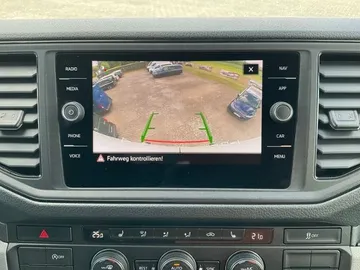 Car image 39