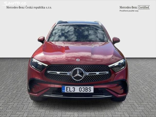 Mercedes-Benz GLC 300 e AMG 230 kW image number 3